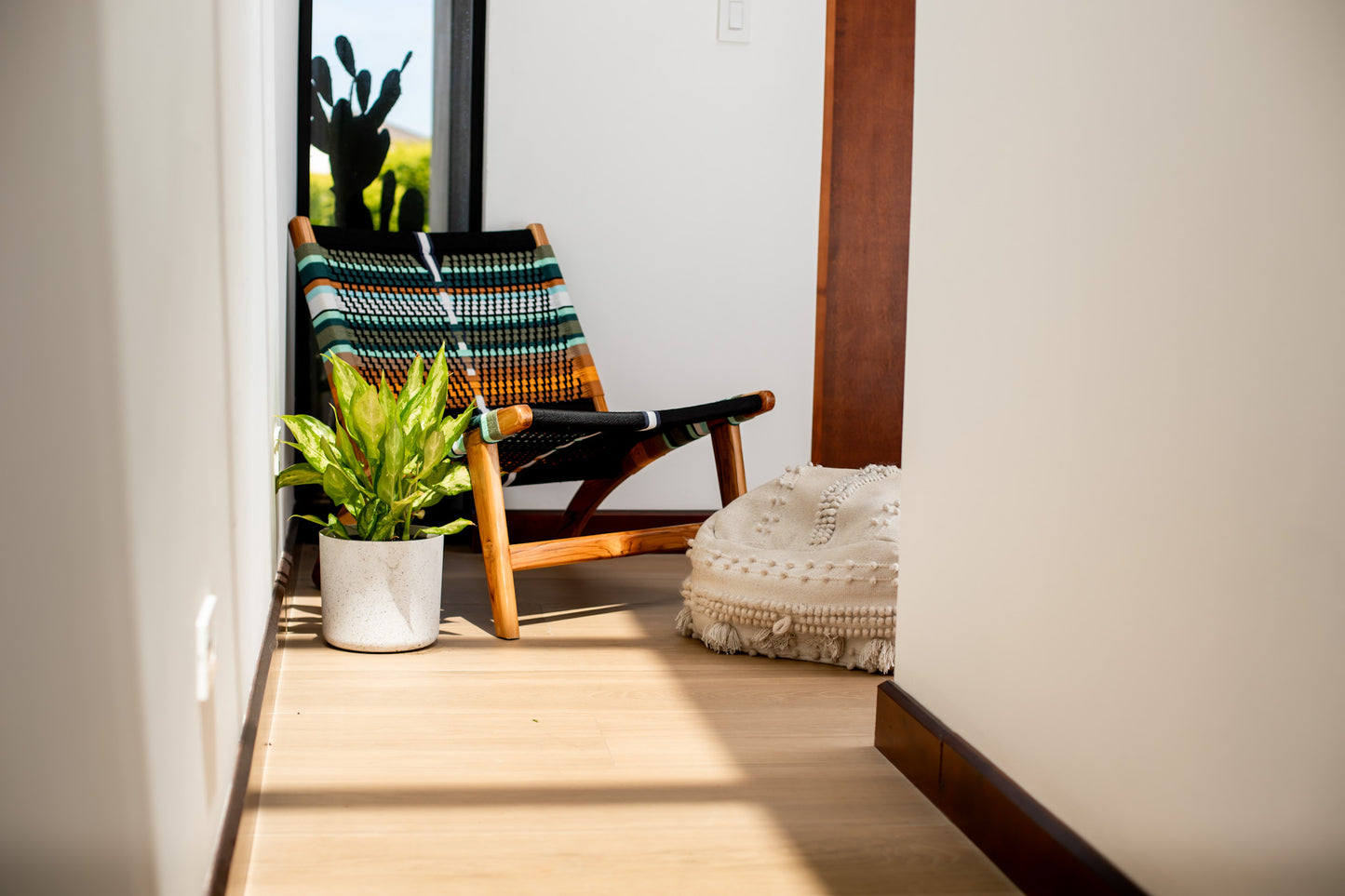 Sillón de Descanso con Diseño Artesanal – Confort y Estilo Único