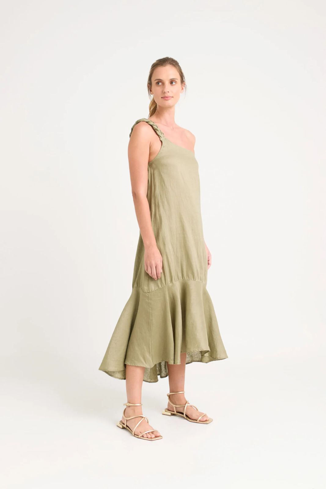 Vestido Vélez de Lino con Hombro Descubierto y Detalle Trenzado